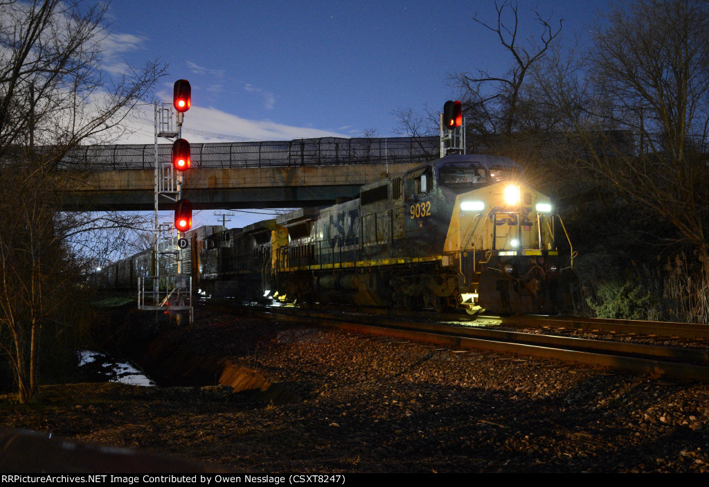 CSXT 9032